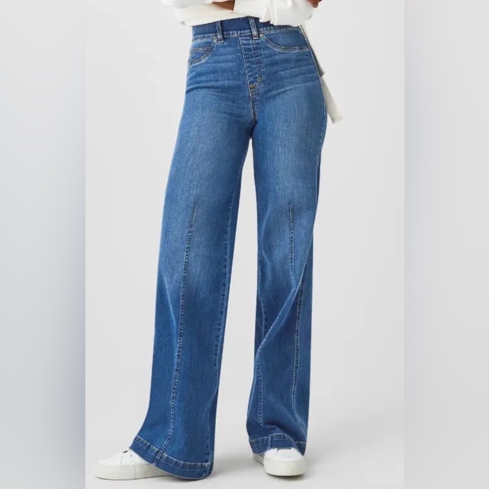 NWOT Spanx Size M Wide Leg Seamed Front Jeans
